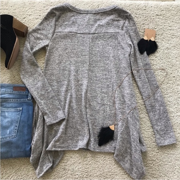 Grey Handkerchief Hem Tunic Top - Picture 6 of 8